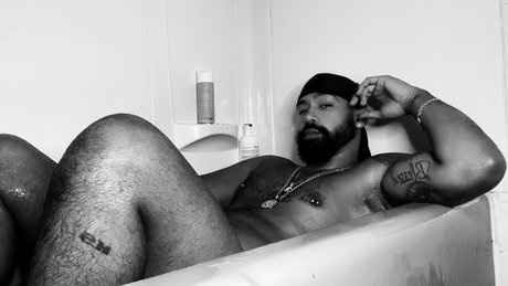 Sebastian King star high quality img