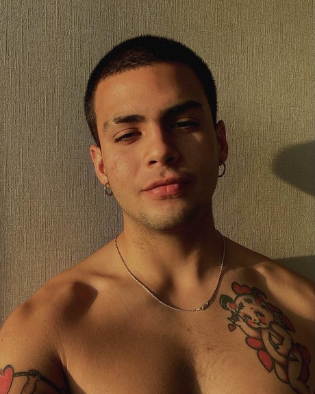 _PRETTY BEAST_ nudes model gallery