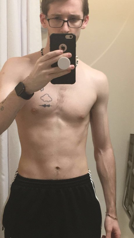 Chris Taylor star top galleries