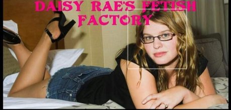 Daisy Rae art model img