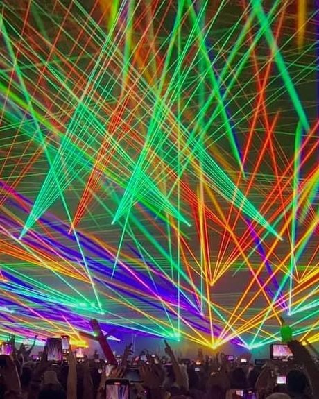 Chincona star art pics