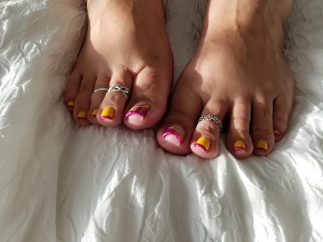 PreciousDigits model beautiful picture