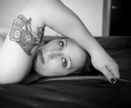 Post op Trans Cutie pornstar nice pics