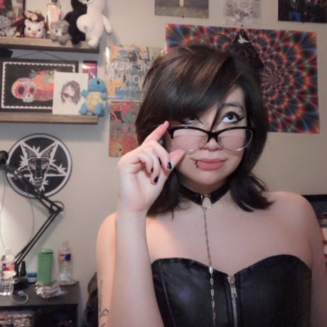 P o o r c o r p s e_ exclusive model img