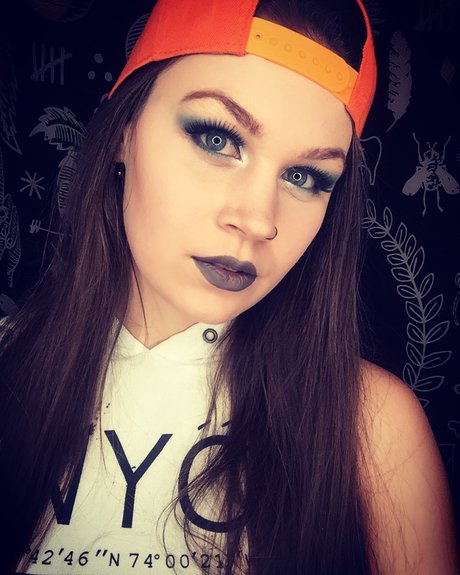 PookaDotted perfect pornstar img