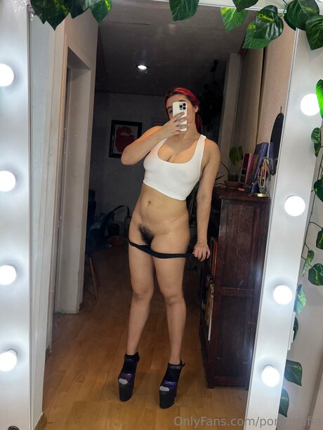 HAIRY PONY_ star hd pics