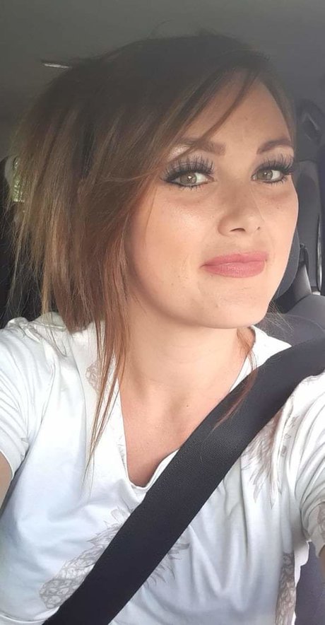 PleasuretomeetPolly high quality model galleries