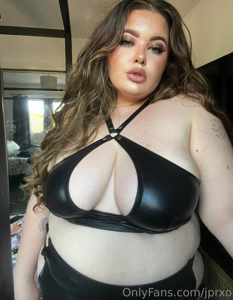 jprxo adult star pic