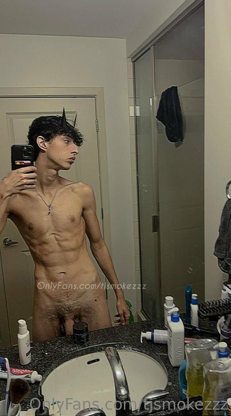 tjsmokezzz sex actress pics