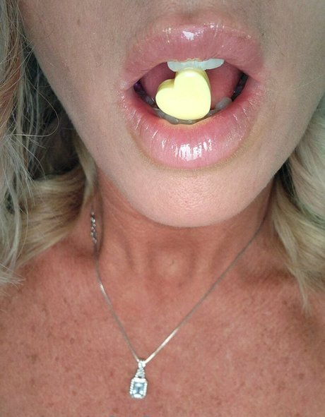 etecterababy nudes model photos