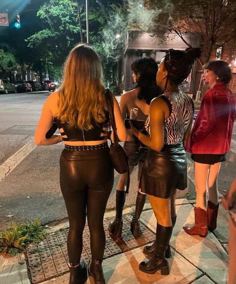 Cherry Darling model porn images