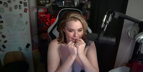 itssabrinalynn model erotic galleries