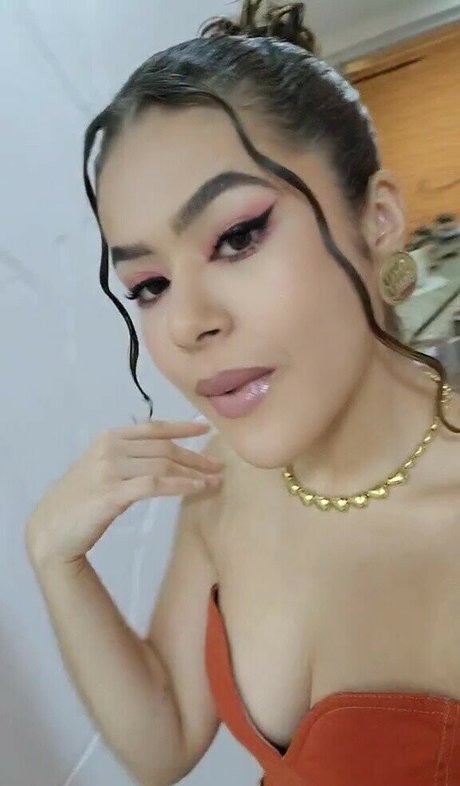 Maisa model beautiful gallery