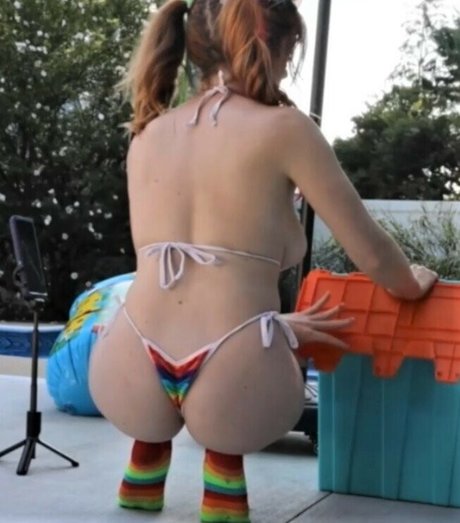 spoopykitt model hot images