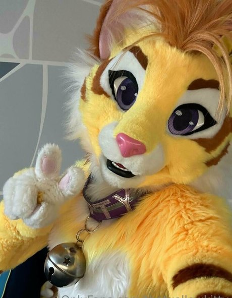 thatyellowkitty pornstar free image