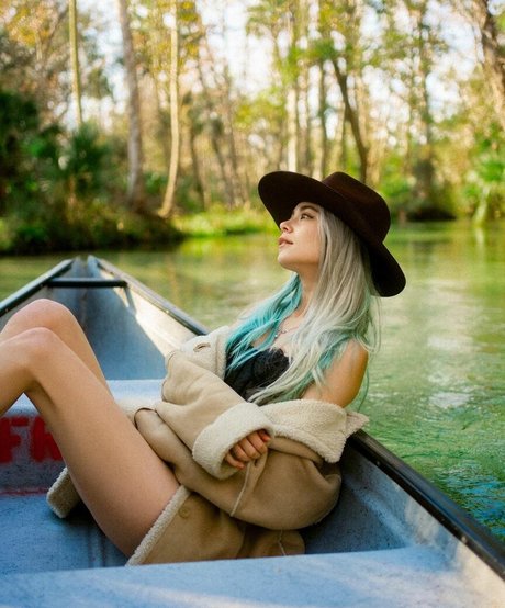 Melodi Flack pornographic star galleries