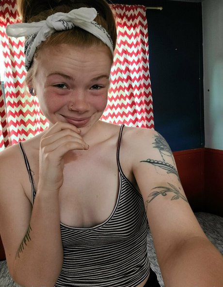 jadeedwardsfree free actress img