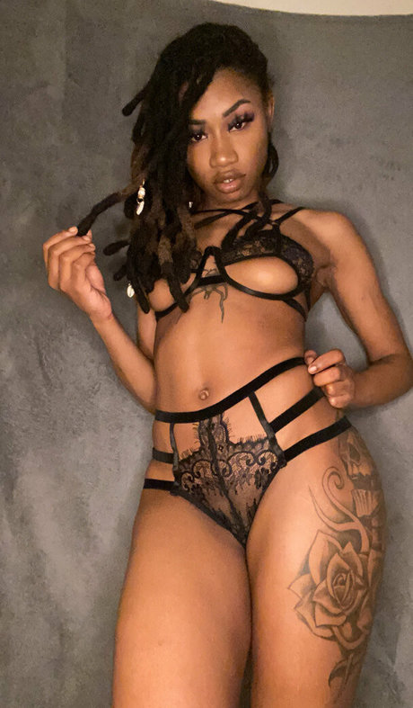 tootorch pornstar nude archive