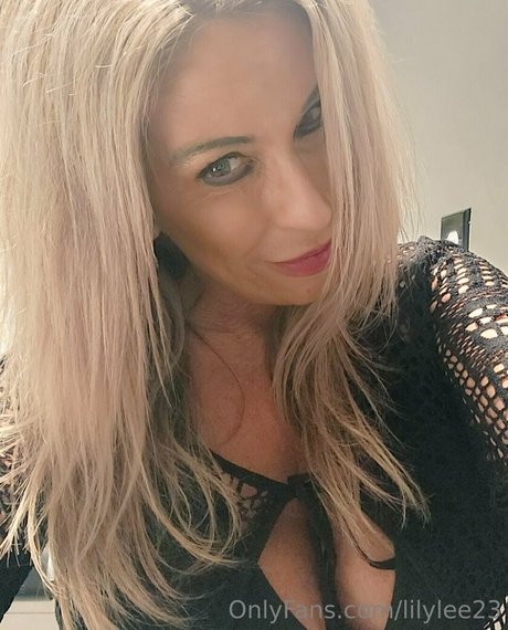 lilylee23 nice star img