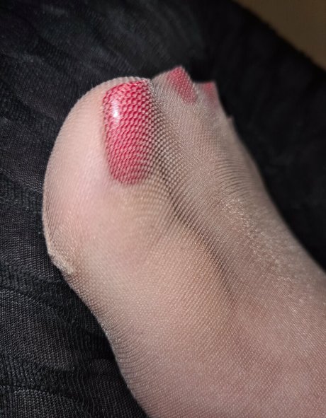 morefrommanu model beautiful picture