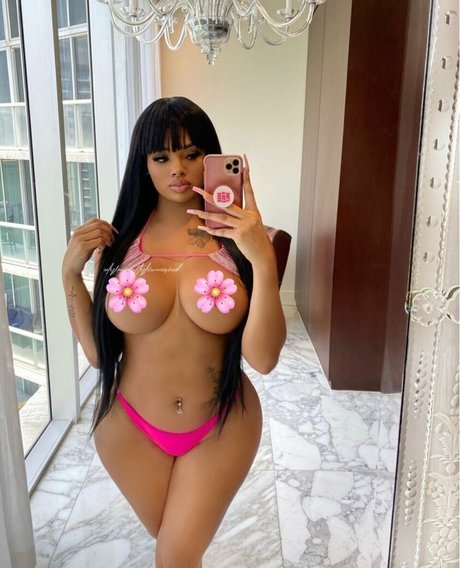 tylerwisby nude star picture