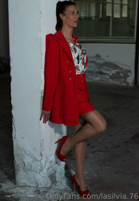 lasilvia 76 pornstar nude gallery