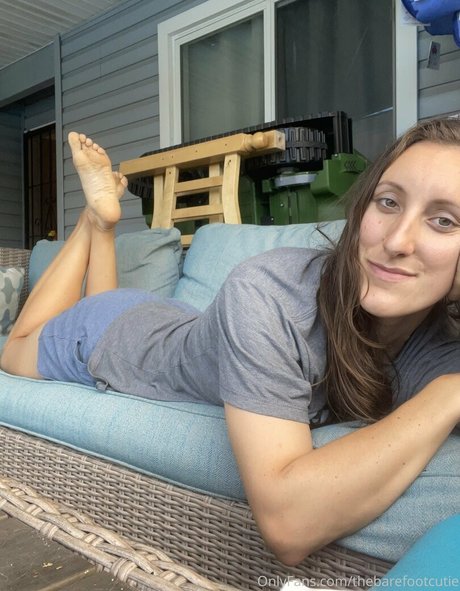 thebarefootcutie xxx star pictures