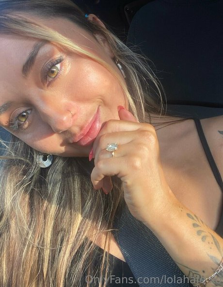 lolahale xo porn actress image