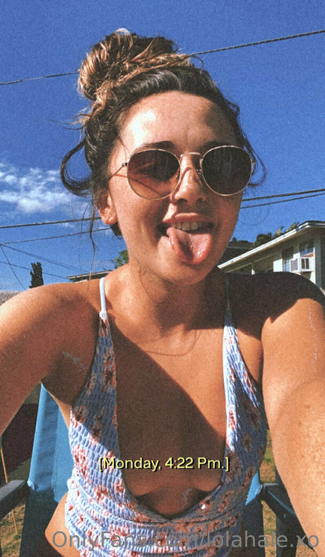 lolahale xo model nude image