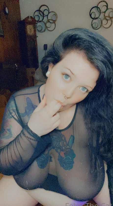 felyxfree sexy model photos