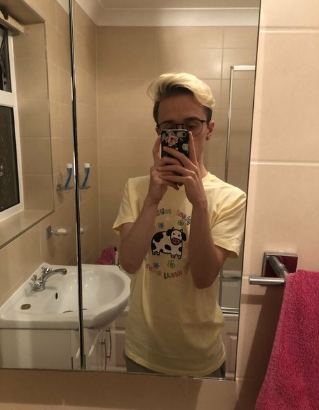 pierbi exclusive pornstar pictures