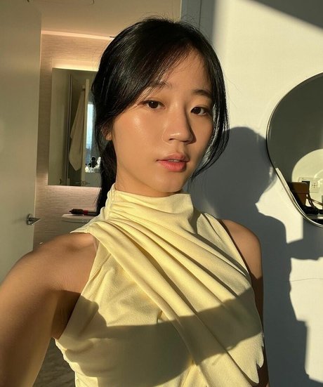 Evelyn Ha hd model pictures