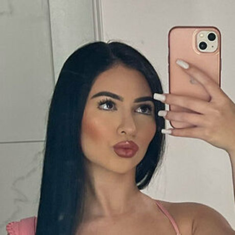 ilovespanishkitty xxx model img