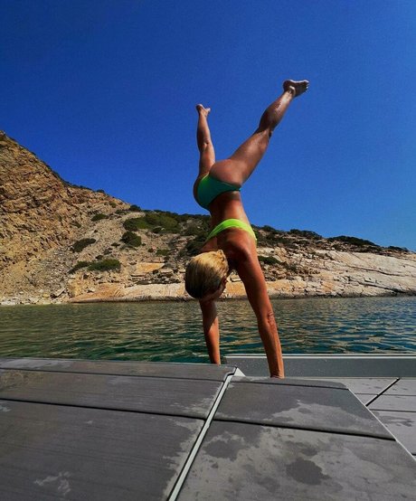 Carolina Dieckmann nice star pic