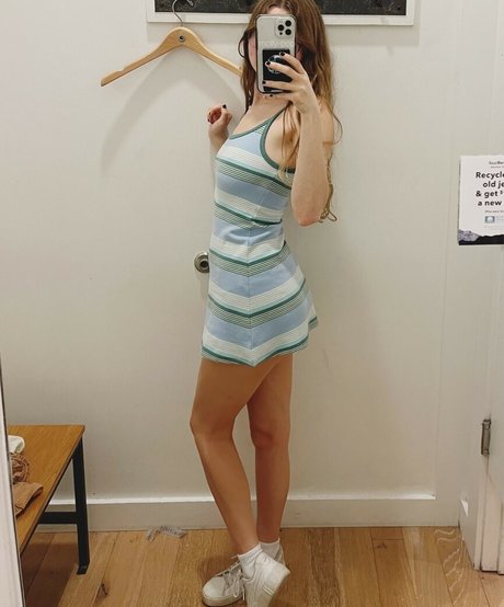 Molly Pop Molly pop star art gallery