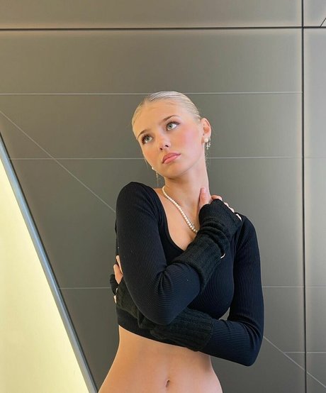 elena zbt star sexy galleries