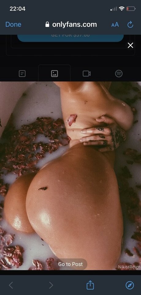 Nikita Reign star exclusive picture