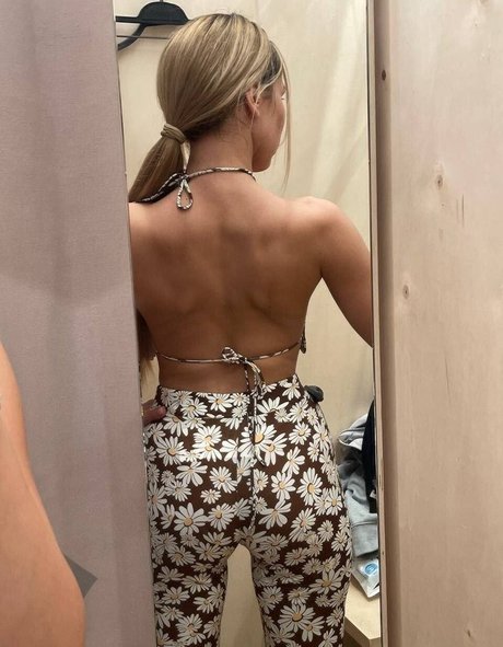 Mihalina Novakovskaya high quality model photo