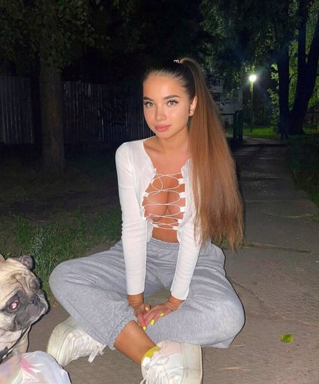 tiynmay pornstar naked photos