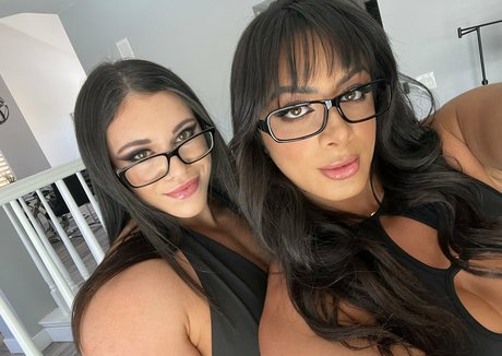 Ranya Dally high quality pornstar pictures