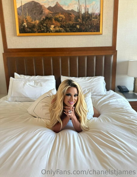 chanelstjames nudes pornstar pic
