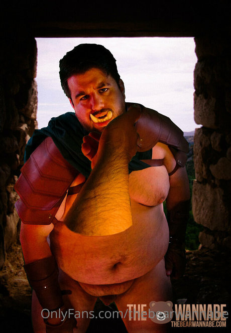 thebearwannabe star exclusive photo