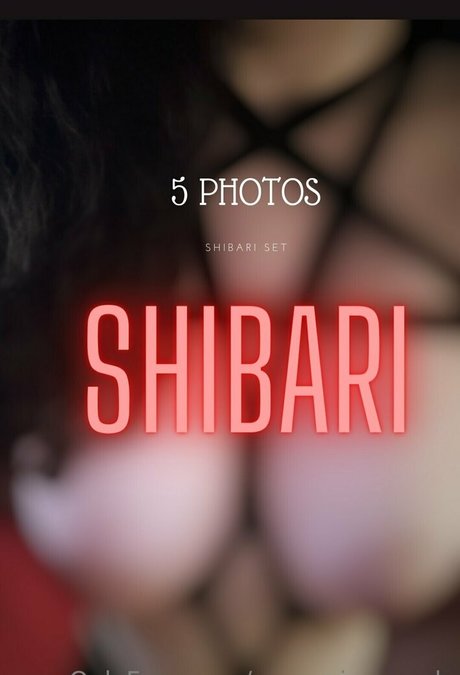 venus in woods sex pornstar images