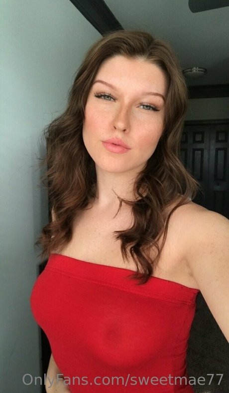 therealsweetmae model exclusive photo