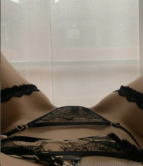 angiedayc pornstar perfect pics