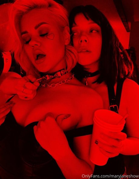 maryjaneshow top star pictures