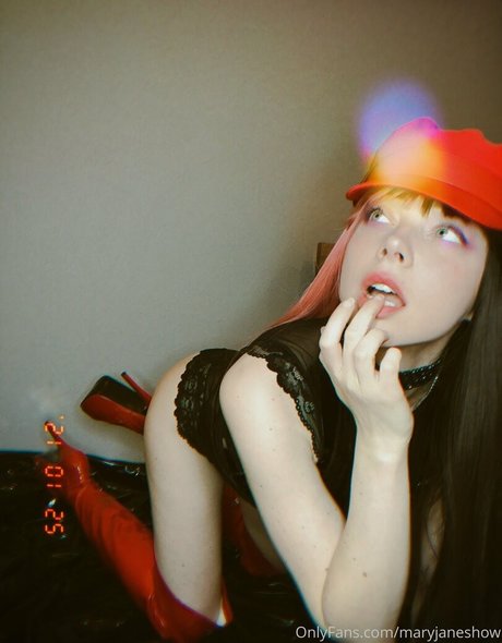 maryjaneshow sex star photo