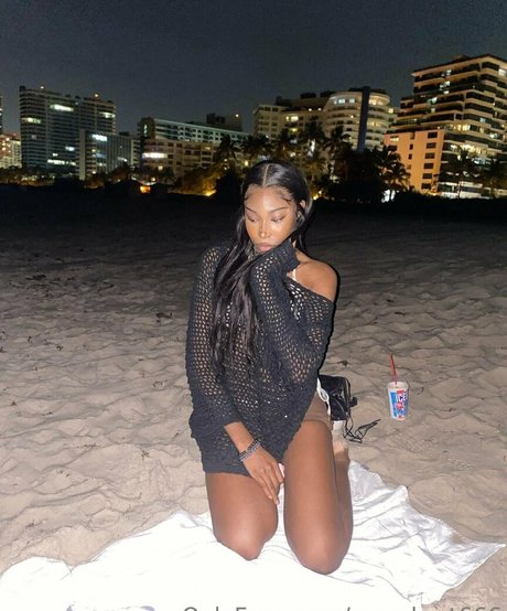 meruhart666 top model photos