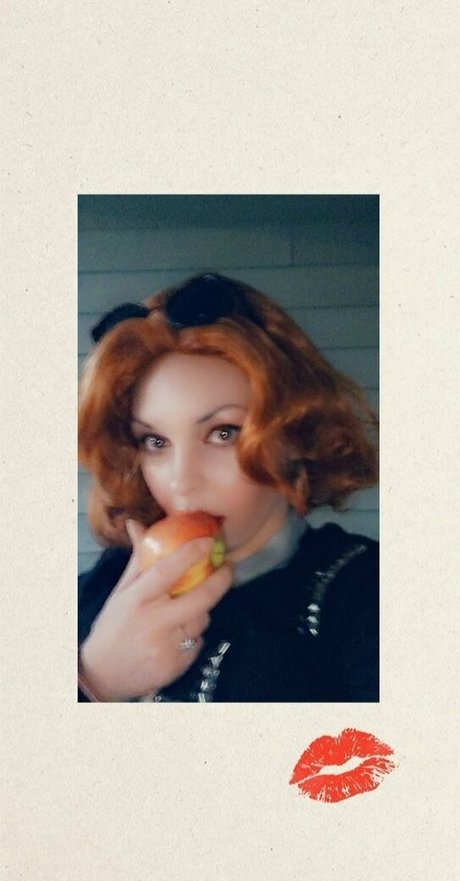 wyldestardust model nudes gallery