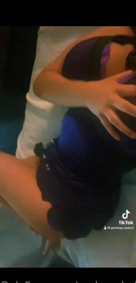 garbagebaby222 free pornstar pic